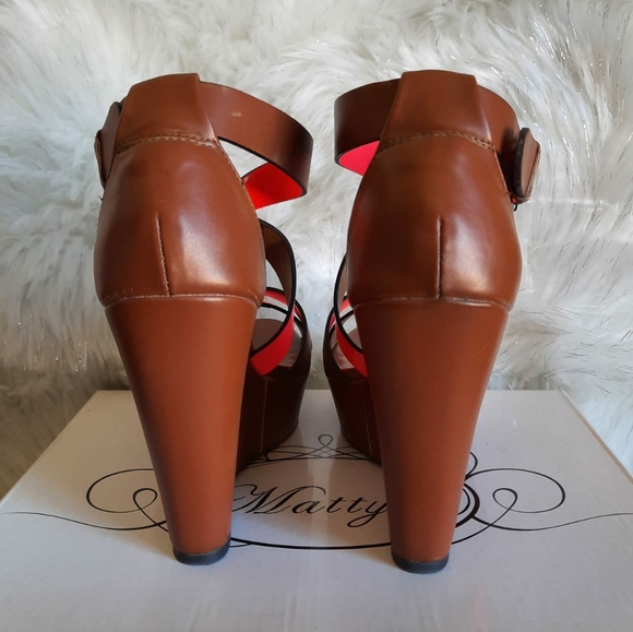 Matty's Platform Wedges - Picture 5 of 14
